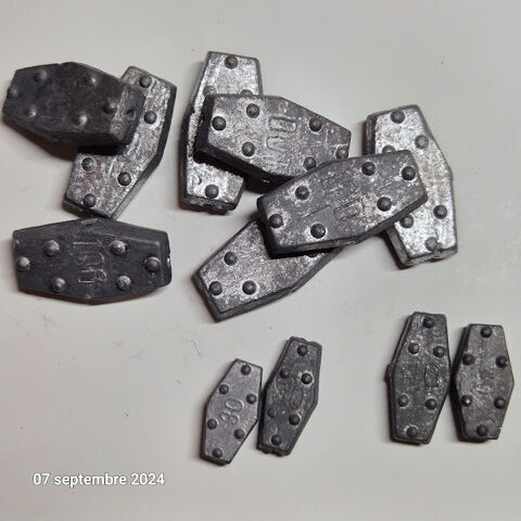 Lot de plombs hexagonaux  � grains de poids diff�rents , 940 17 Saumur (49)