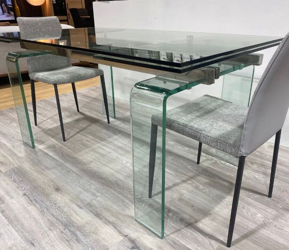 Table design en verre de salle &agrave; manger Meubles