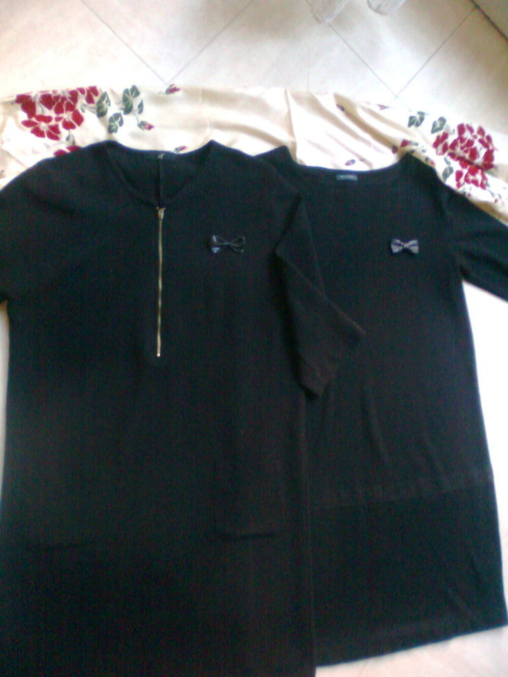2 ROBES / TUNIQUES - VESTE - JUPE MI-longue - t.1 et 40 Vêtements