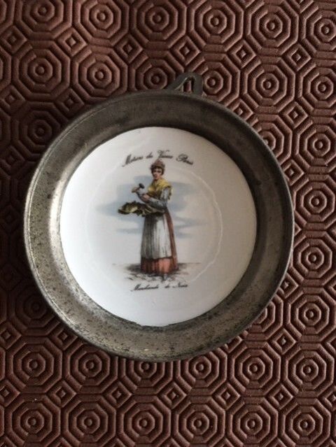 Coupelle � suspendre 8 Ch�lette-sur-Loing (45)