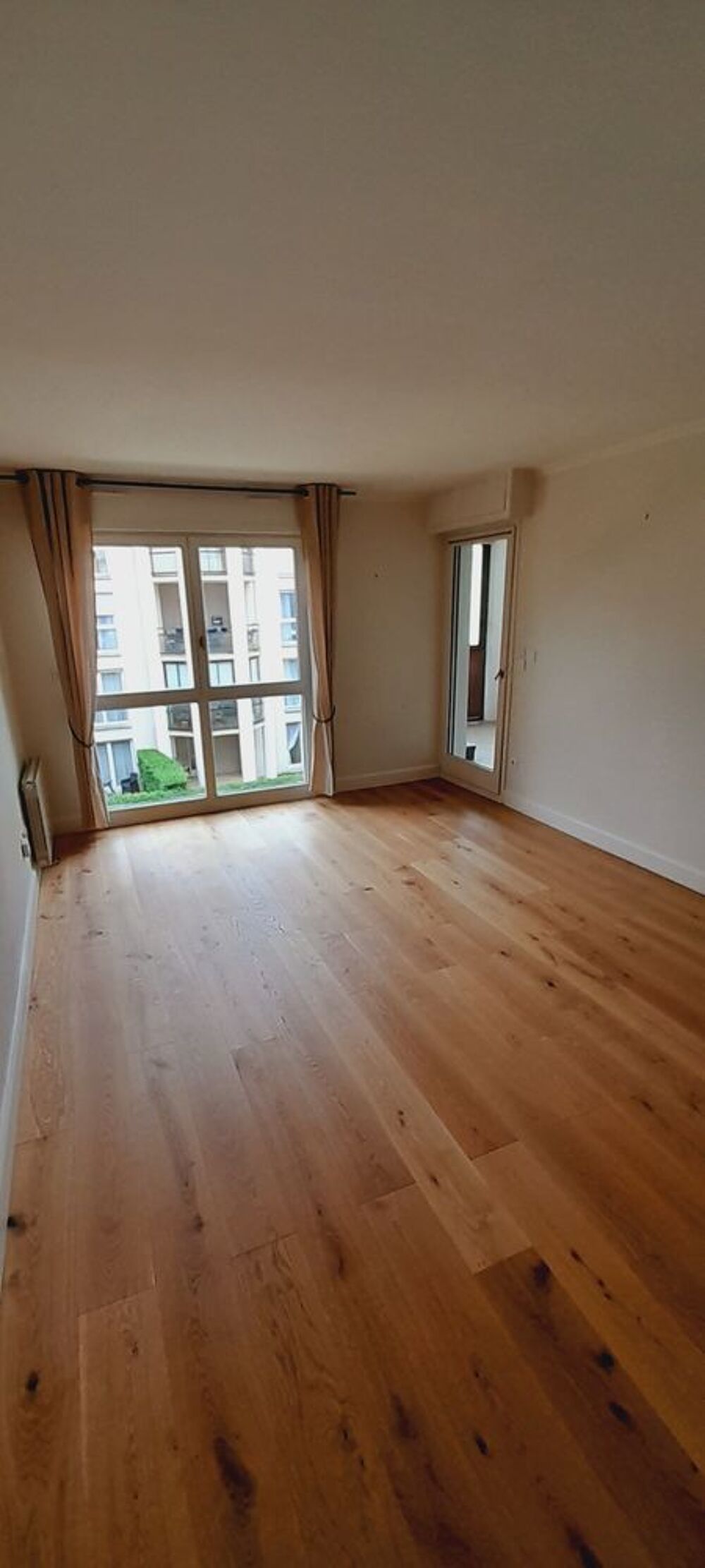 Location Appartement résidence sénior Dijon 51 m2 + loggia fermée 11 m2 Dijon