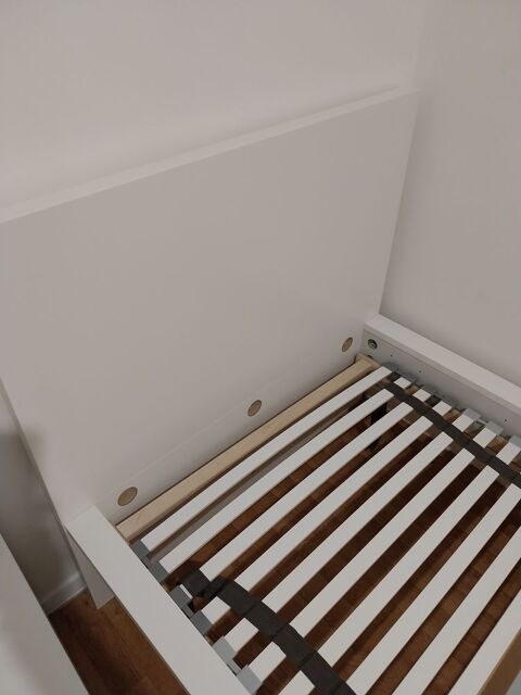 Sommier avec tte de lit blanc 1pers 90200 90 Corbeil-Essonnes (91)