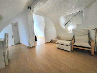  Appartement à louer 5 pièces 105 m²