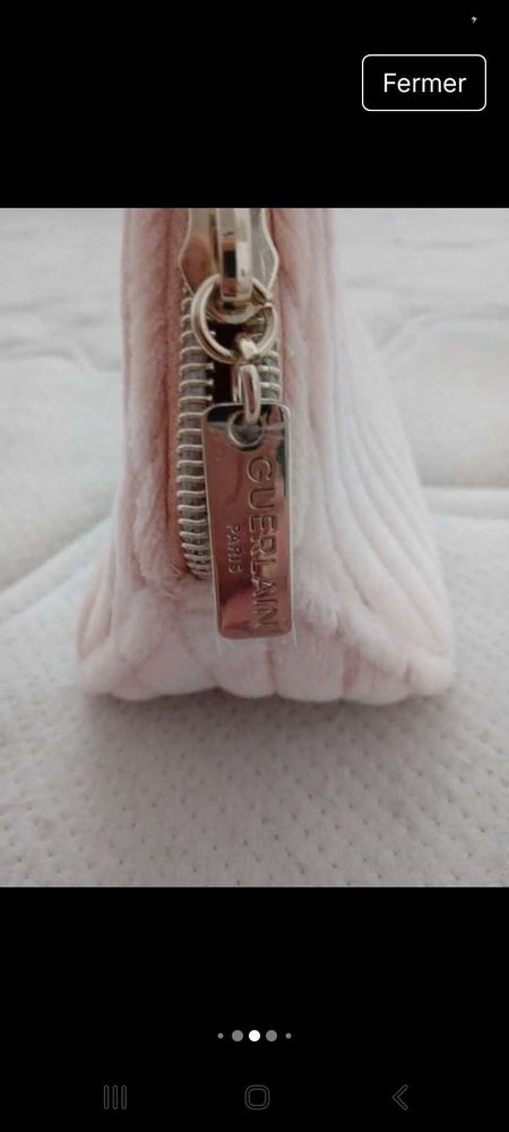 sacoche maquillage guerlain couleur rose / p&ecirc;che Maroquinerie