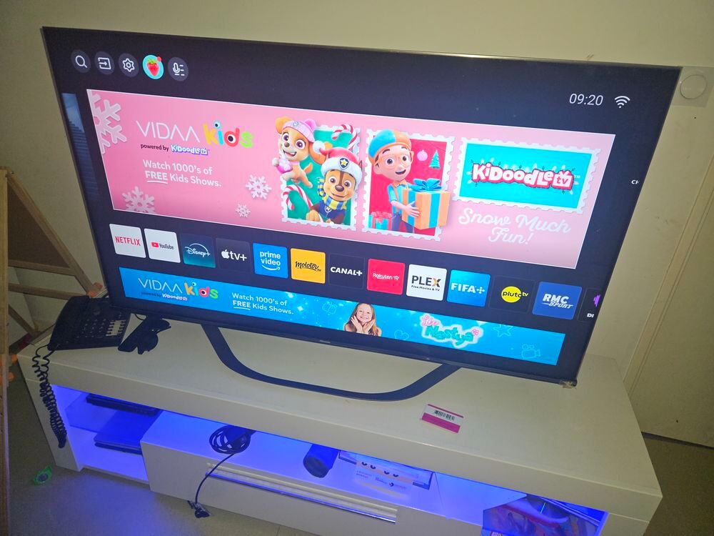 Tv hisense grand &eacute;cran pour cause d&eacute;part Photos/Video/TV