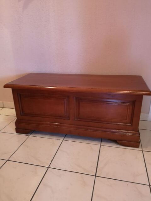 Coffre � rangement 80 Hy�res (83)