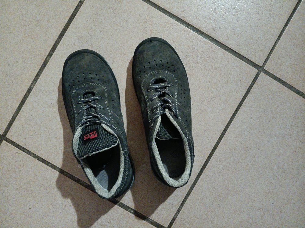 Chaussures de s&eacute;curit&eacute; Chaussures