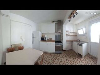  Chambre à louer 6 pièces 93 m²