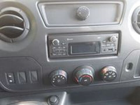 Master Combi L2H2 2.3 dCi 150 BVR 2014 occasion 38080 Saint-Marcel-Bel-Accueil