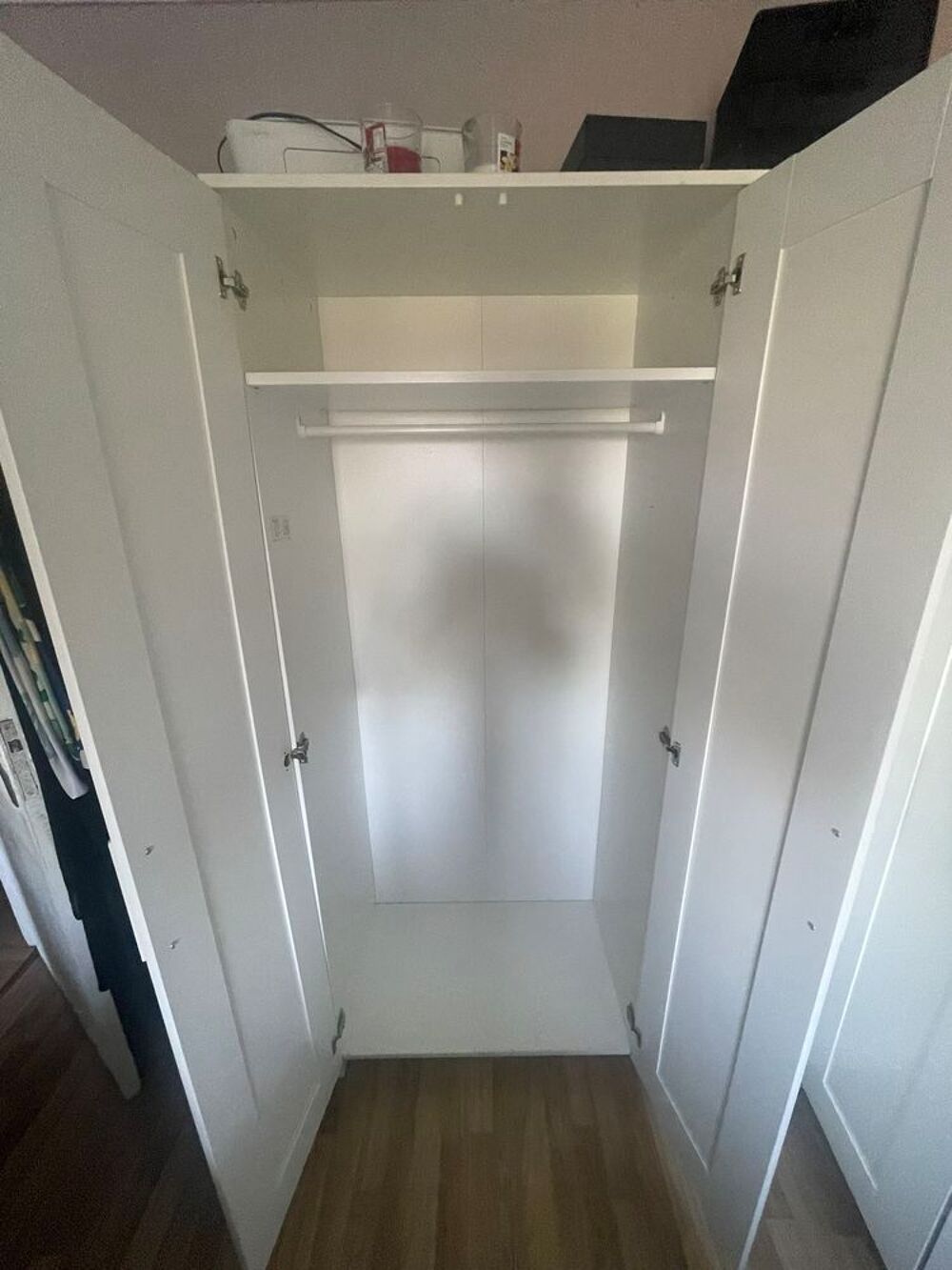 Armoire IKEA BRIMNES 3 portes blanc 117x190 cm ? Tr&eacute;s Bon &eacute;t Meubles