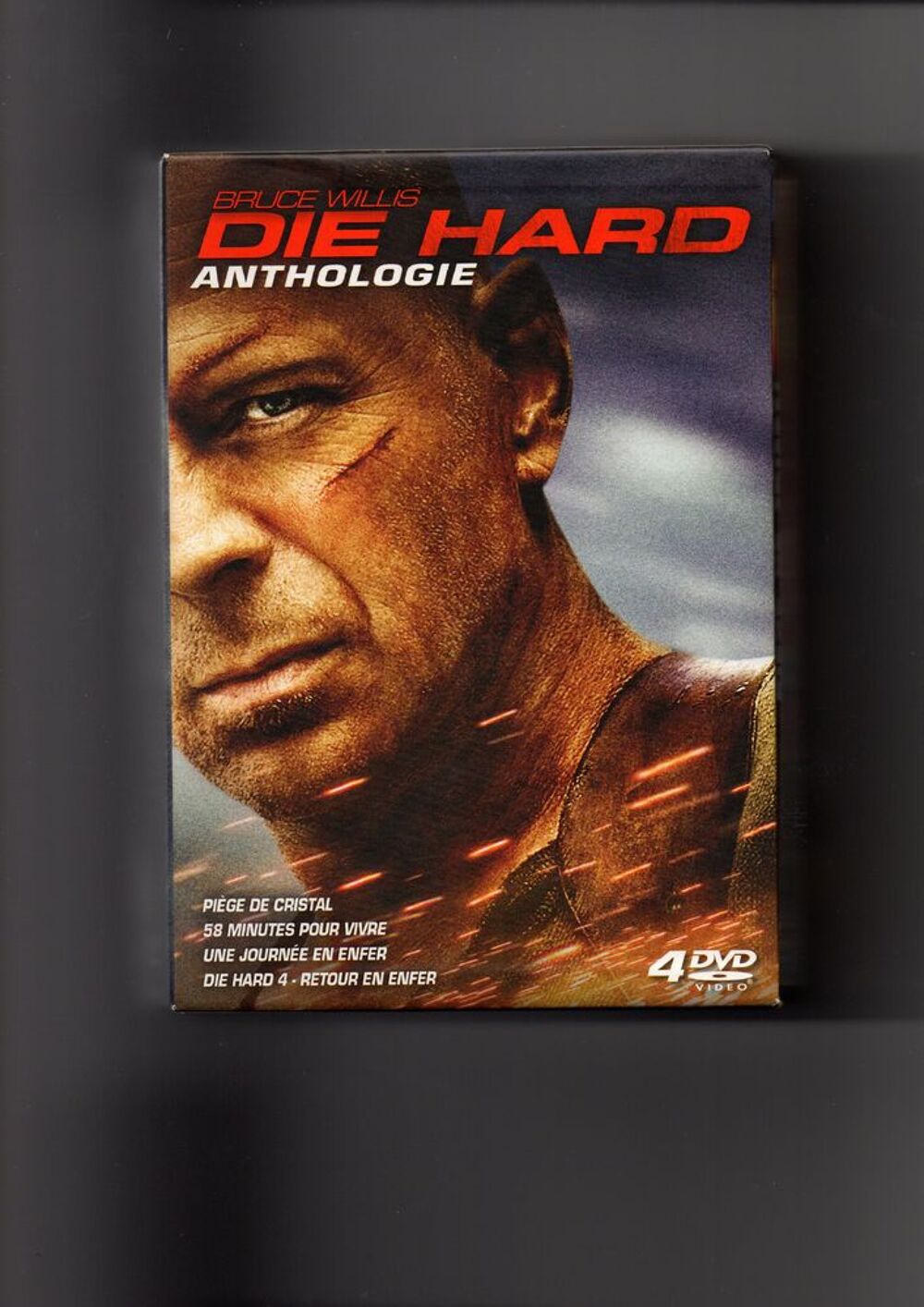 Coffret DVD die Hard DVD et blu-ray