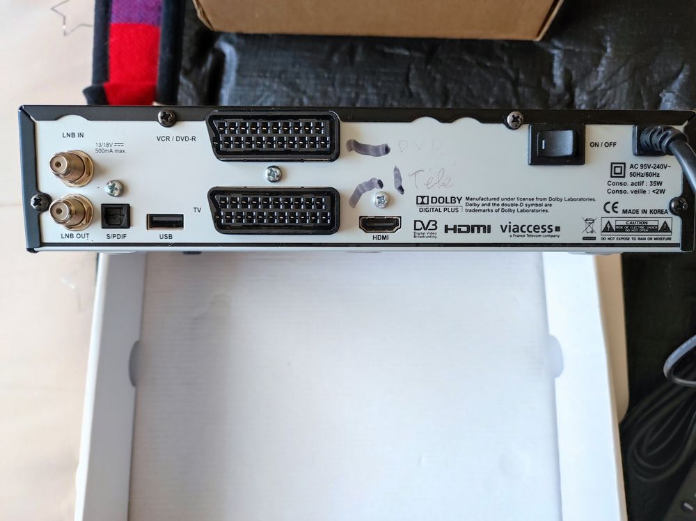 R&eacute;cepteur Satellite HD marque CGV E-sat HD-W Photos/Video/TV