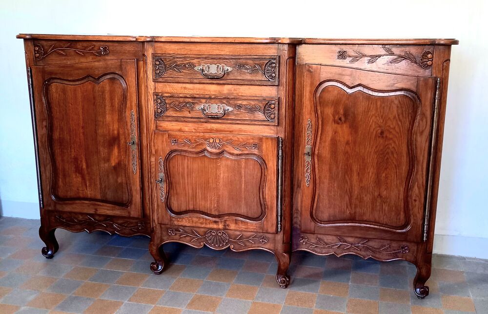 Beau buffet artisanal 3 portes Meubles