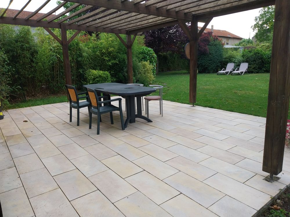Vente Maison Maison indépendante sur terrain de 1000m2 clos au calme Raucourt