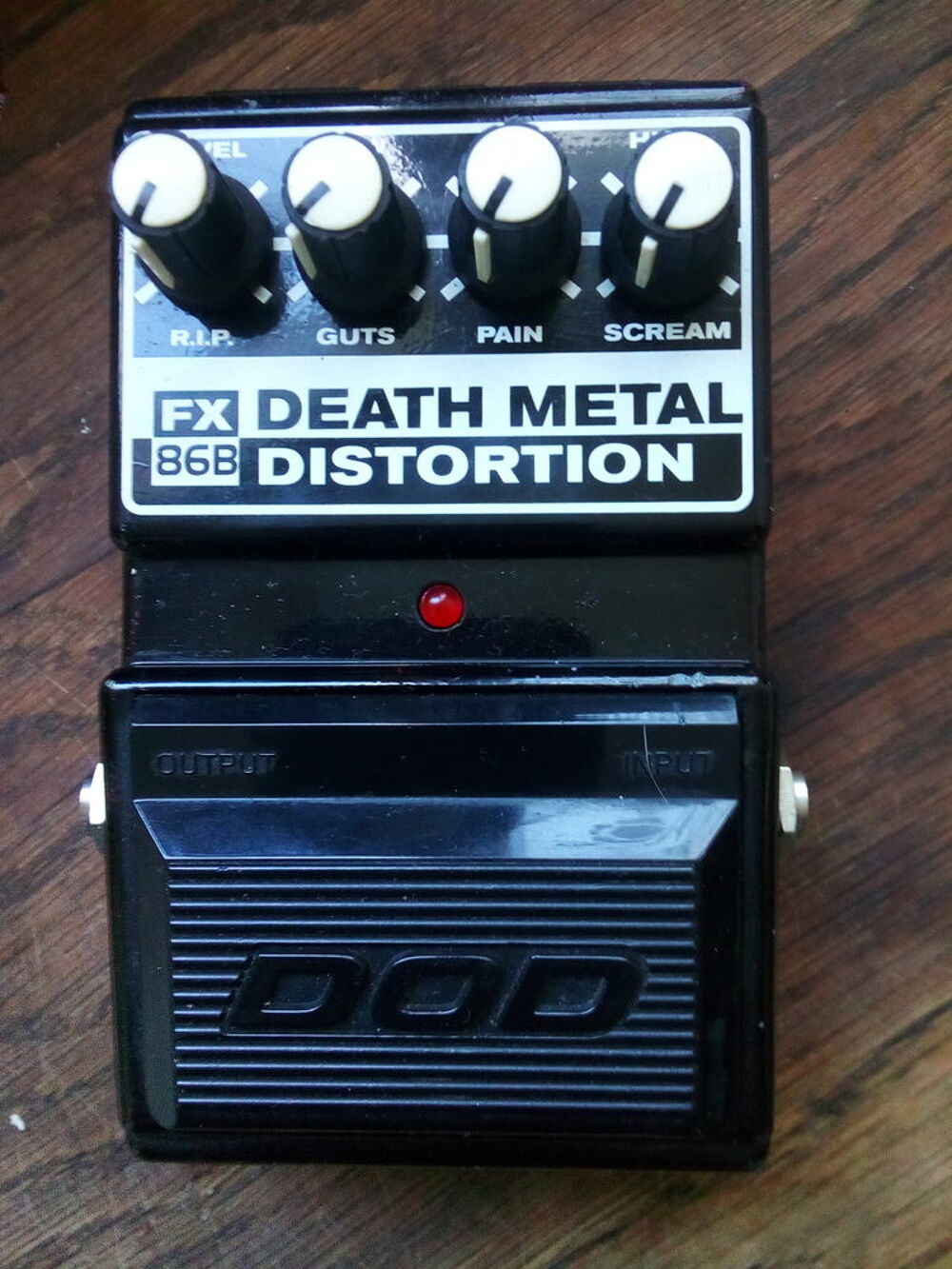 DISTORTION FX86B DEATH METAL Audio et hifi