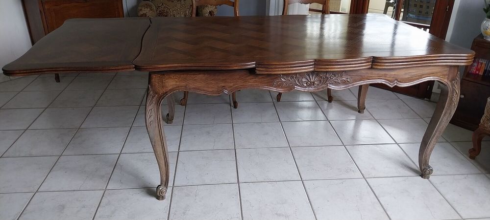 salle &agrave; manger en ch&ecirc;ne 100/100assif Meubles