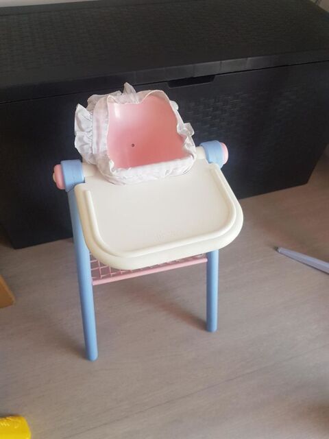 chaise de poup�e 5 Marcoussis (91)