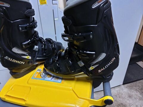 chaussure de ski salomon 80 Avezac-Prat-Lahitte (65)