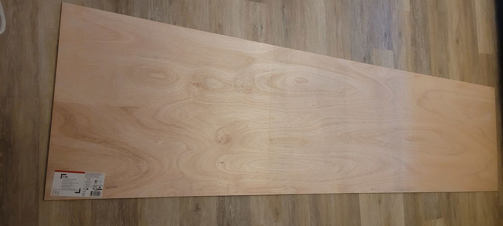 Panneau contreplaqu&eacute; bois Feuillus 2.44m&times;0.64m Bricolage
