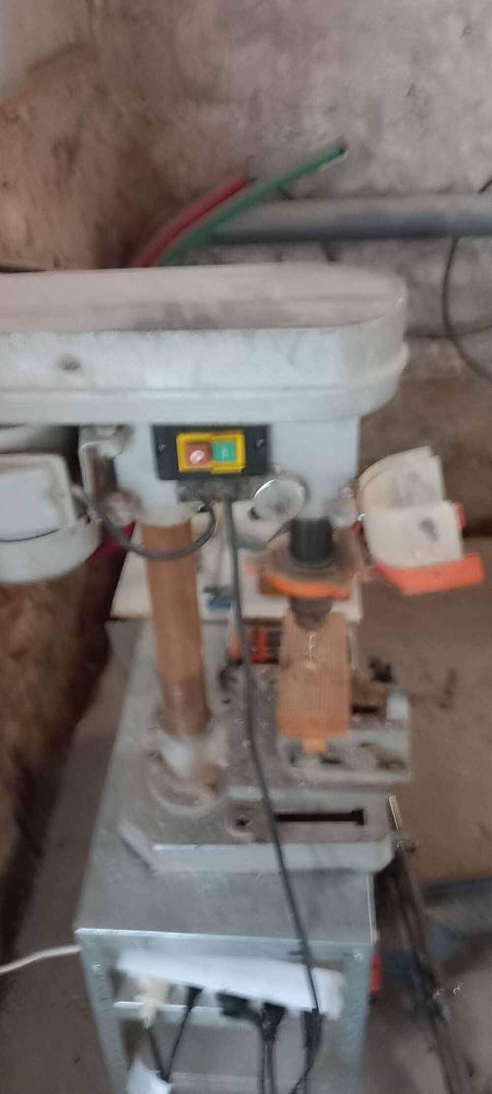 Perceuse &agrave; colone Bricolage