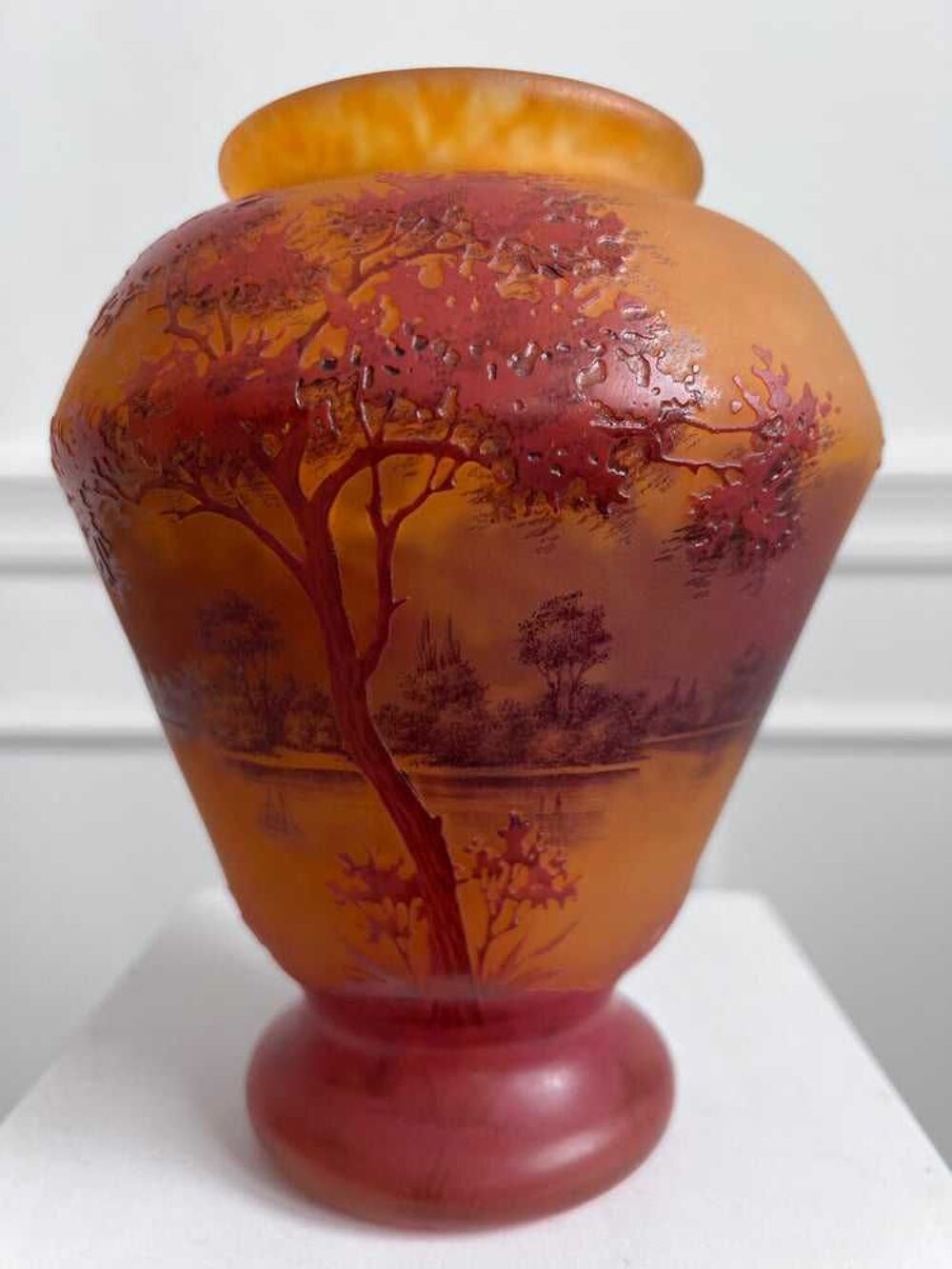 VASE DAUM NAN&agrave; &amp;#135;Y MULTICOUCHE DEGAGE &agrave; € L'ACIDE PAYSAGE LACUSTRE D'EPOQUE ART NOUVEAU 1890-1910 EN PARFAIT ETAT 