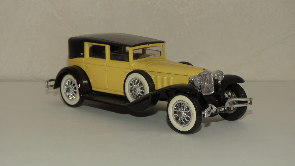 Voiture miniature Cord L 29 