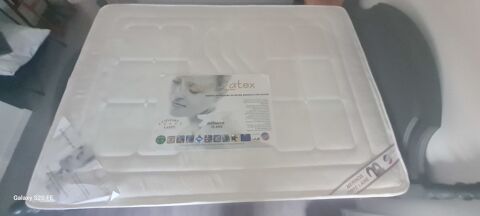 Matelas Meriinos Latex Valenciennes (59)