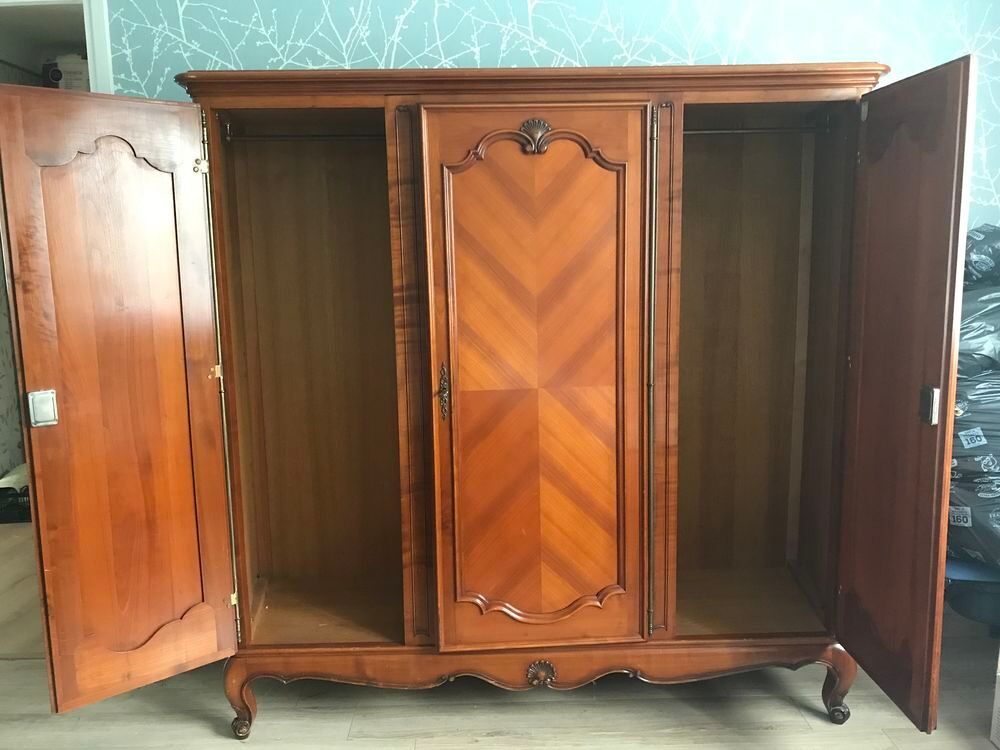Armoire 3 portes merisier Meubles