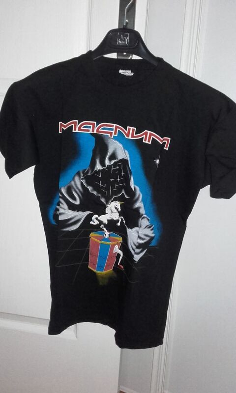 T-Shirt : Magnum - European Tour 1987 - Taille : M 220 Angers (49)
