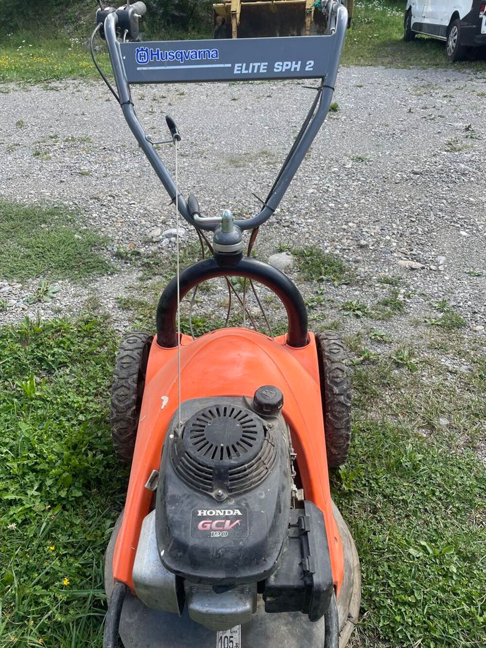 D&eacute;broussailleuse huskvarna &eacute;lite SPH 2 Jardin