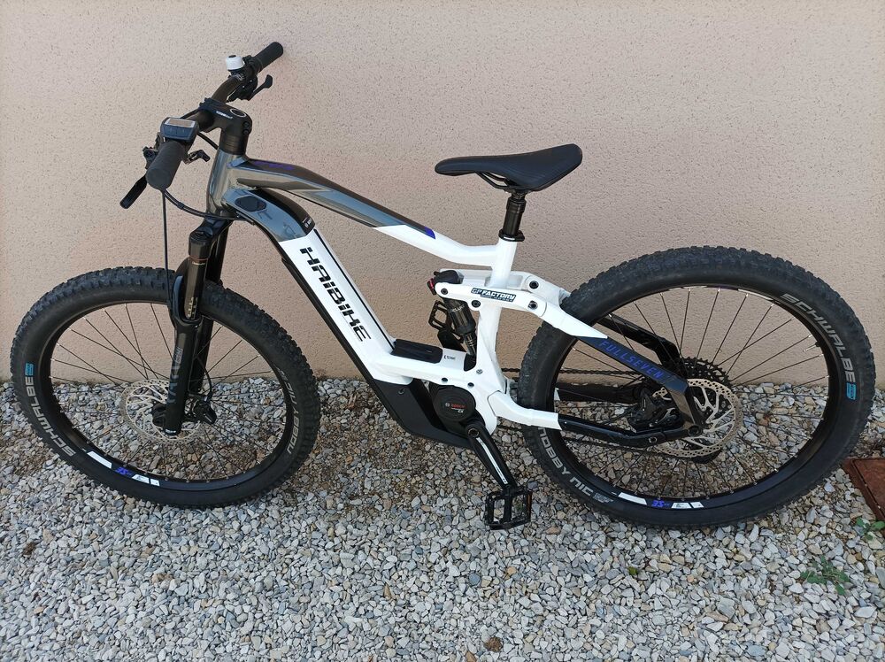 VTTAE Haibike FullSeven8 tr&egrave;s bon &eacute;tat g&eacute;n&eacute;ral tr&egrave;s peu servi faible kms Vélos