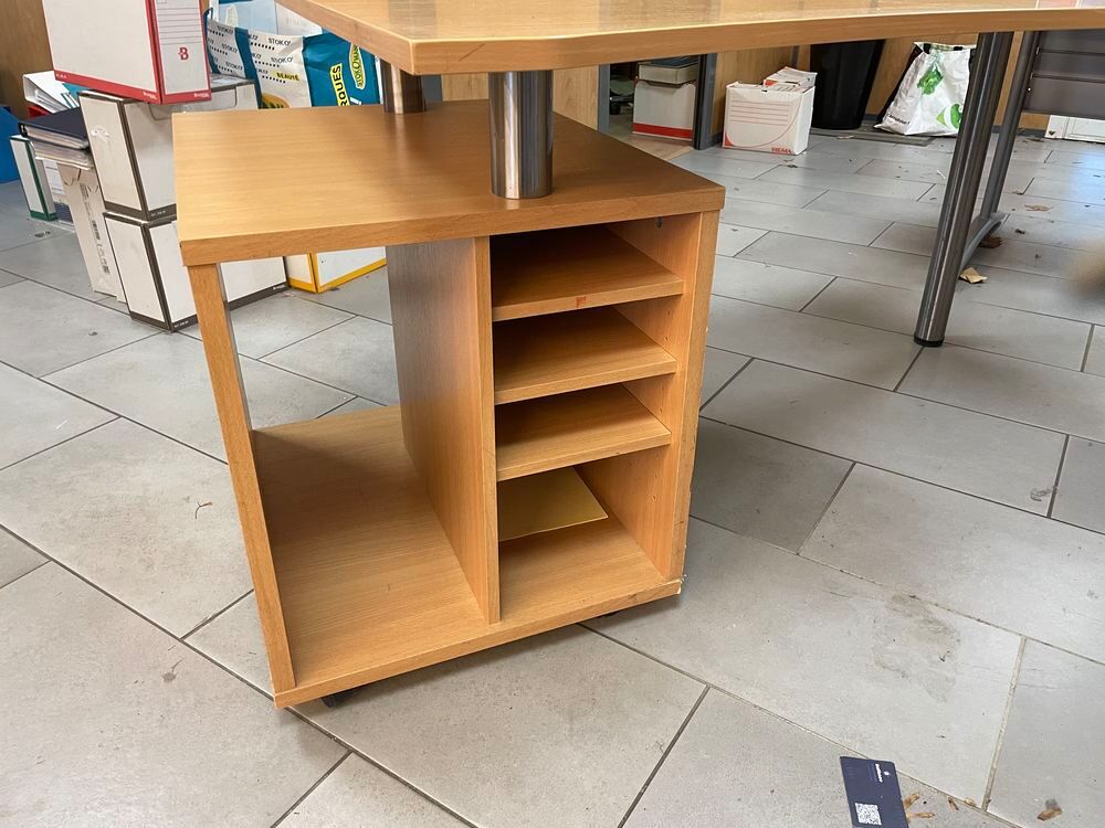 Bureau avec rangements incorpor&eacute;s 80 x 135 cm Meubles