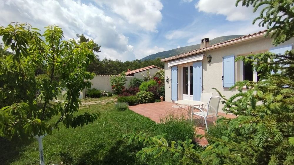 Vente Villa Maison de plain-pied, garage et jardin plat Peyroules