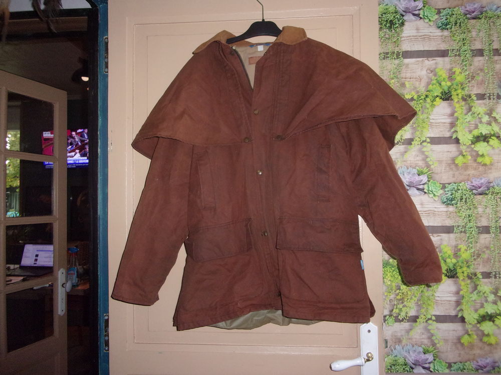 veste huil&eacute;e Vêtements