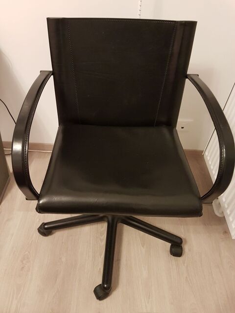 Chaise de bureau 25 Courbevoie (92)