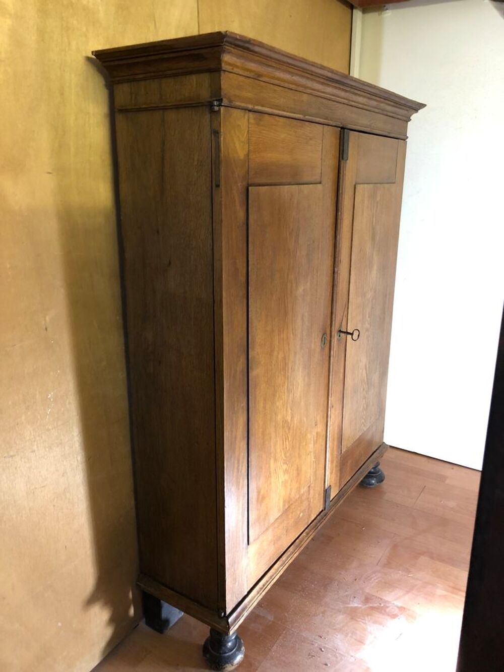 Armoire ORIGINALE (Bar) du 19&egrave;me des Pays-Bas Meubles