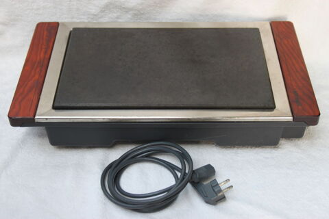 Pierrade Lagrange 33 Montigny-Lencoup (77)