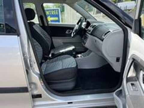 Fabia 1.2 12V 70 Ambiente 2007 occasion 42700 Firminy