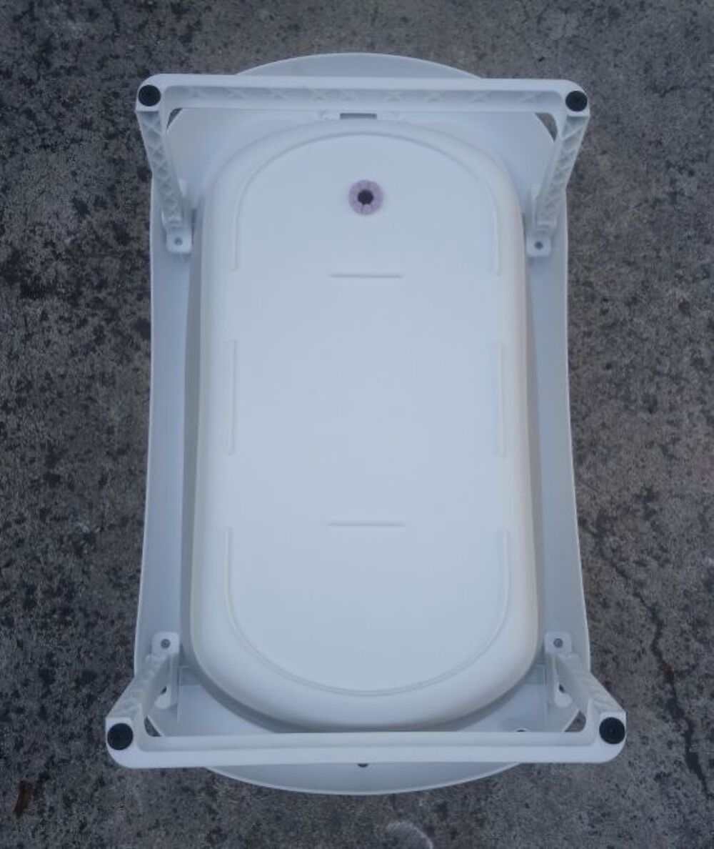 Baignoire b&eacute;b&eacute; pliable Puériculture