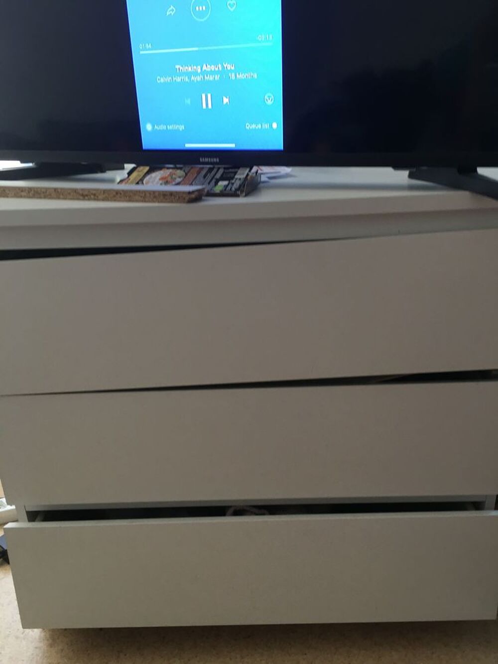 IKEA malm commode Meubles