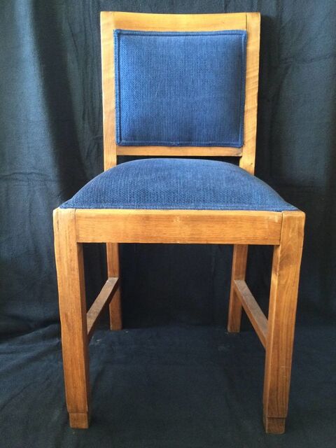 Superbe chaise en bois - tapisserie bleue
44 Tours (37)
