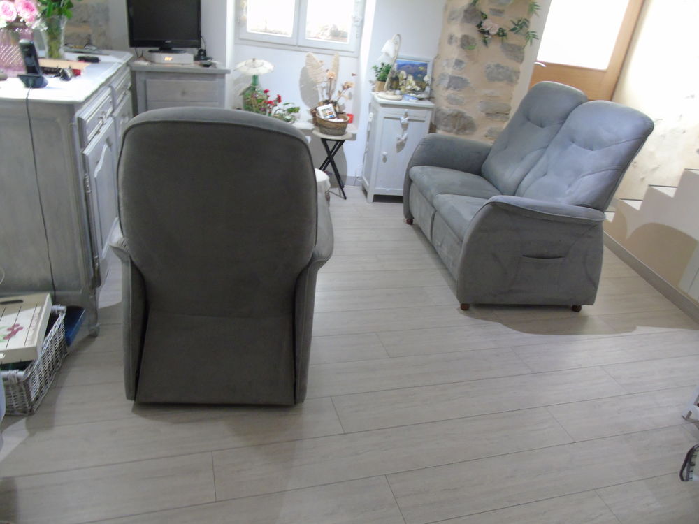canap&eacute;+fauteuil Meubles