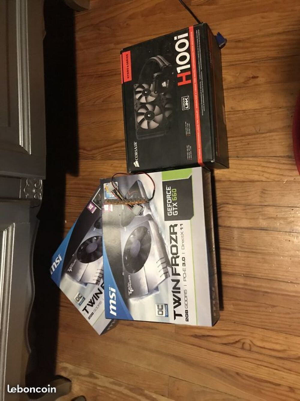 PC Gamer (Setup, I5, Razer, Corsair)
550 € Matériel informatique