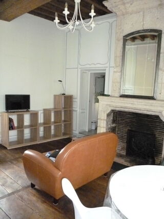  Appartement à louer 2 pièces 42 m²