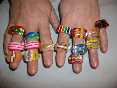 Bagues Fantaisie Femme-Fille � petit prix de 0,10 � � 2 � 1 Bouxwiller (67)