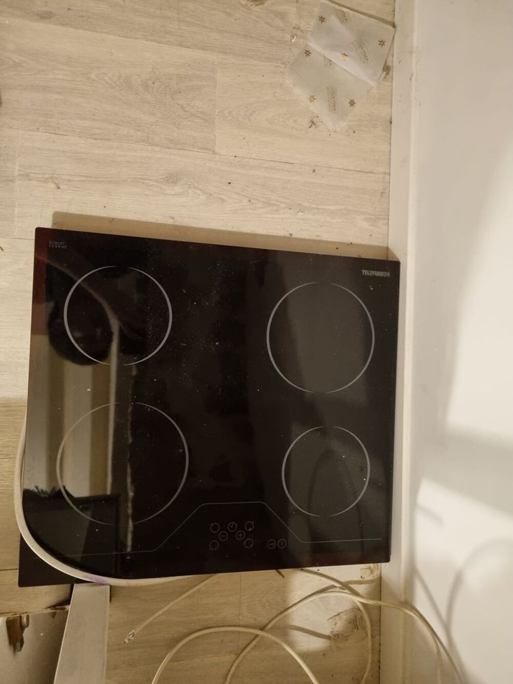Plaques de cuisson &eacute;lectriques neuves Electroménager