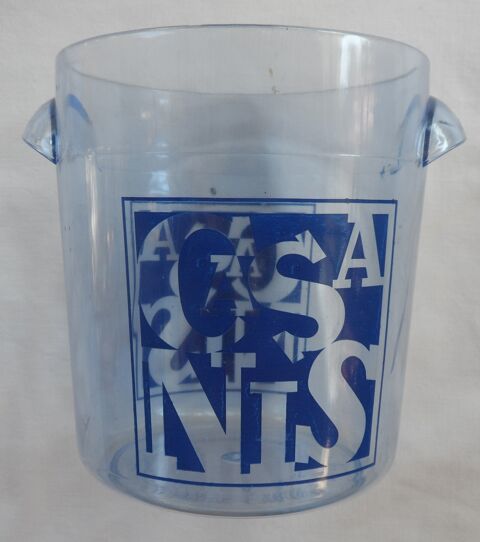 Seau à glaçons neuf en plastique dur CASANIS
Hauteur 12 cm - 15 Castries (34)