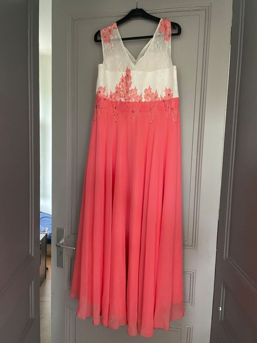 Robe cocktail ou mariage Vêtements