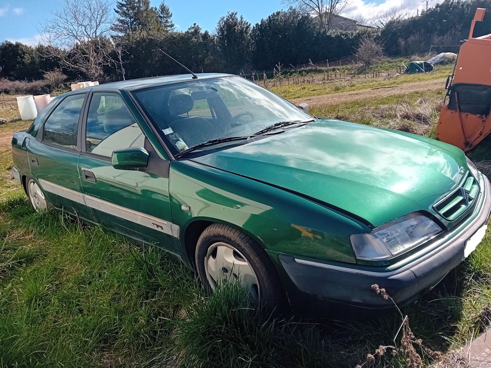 Xantia 1.8i 16V Clim 1999 occasion 48150 Hures-la-Parade