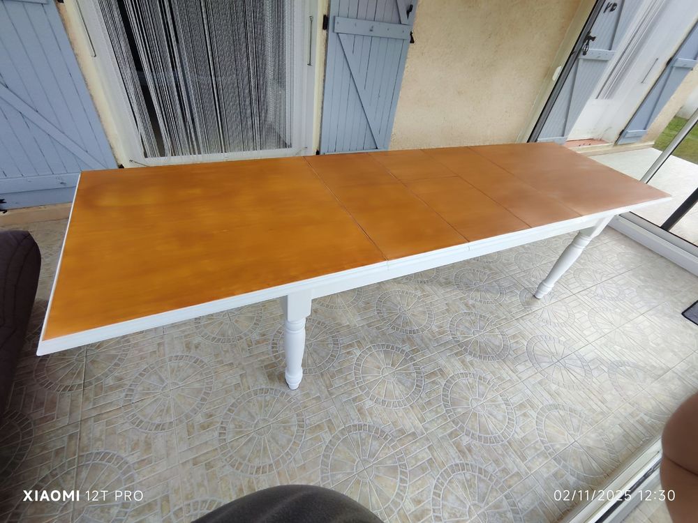 Table de salle &agrave; manger Meubles
